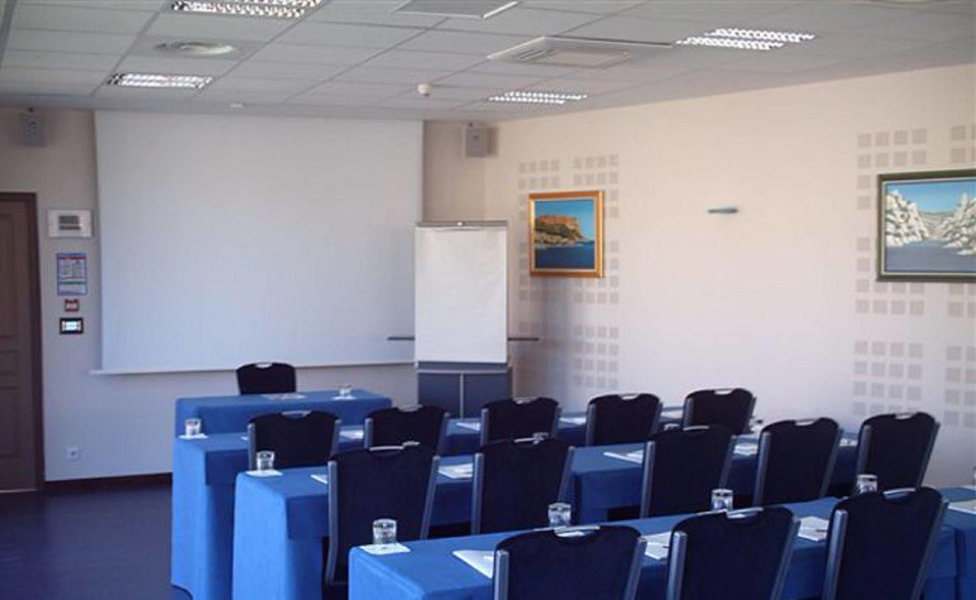Best Western Gemenos Villa Florette Dış mekan fotoğraf